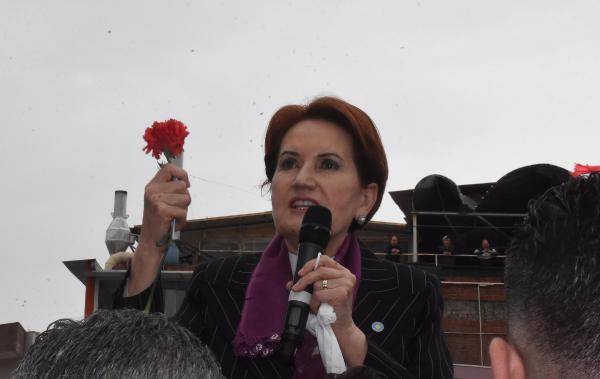 Akşener eşine iftarlık aldı: Pırasa, fırın köfte 2