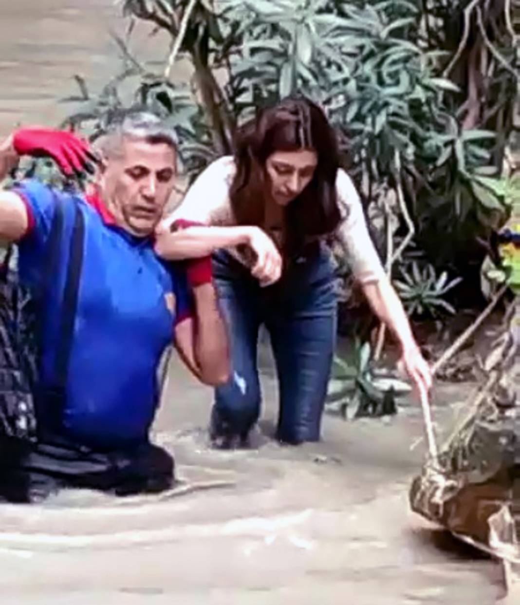 Kapıkaya Kanyonu'na pikniğe giden yedi kişi sular yükselince mahsur kaldı 2