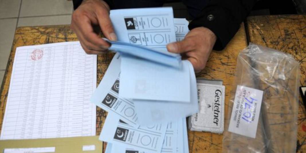 Yöneylem araştırması: İlk kez oy kullanacak olan gençlerin birinci partisi CHP 1