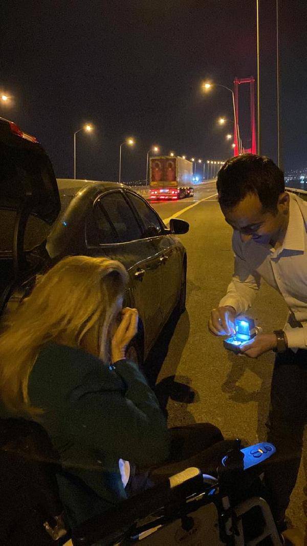 AKP'li Bennur Karaburun ile yakın korumalığını da yapan Komiser Samet Ateş evleniyor 3