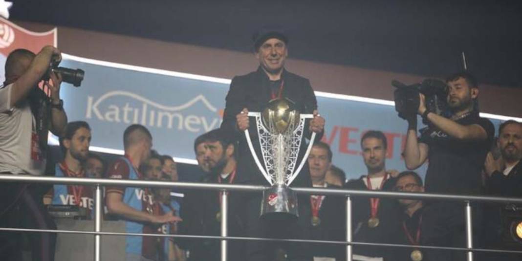 Şampiyon Trabzonspor kupasına kavuştu 3