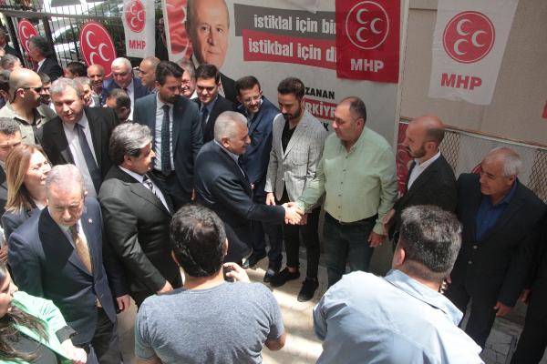 Binali Yıldırım Atatürk'ten esinlendi: Bakan olabilirsiniz ancak size bakan bir kadın olmazsa hiçbir şey olamazsınız 4