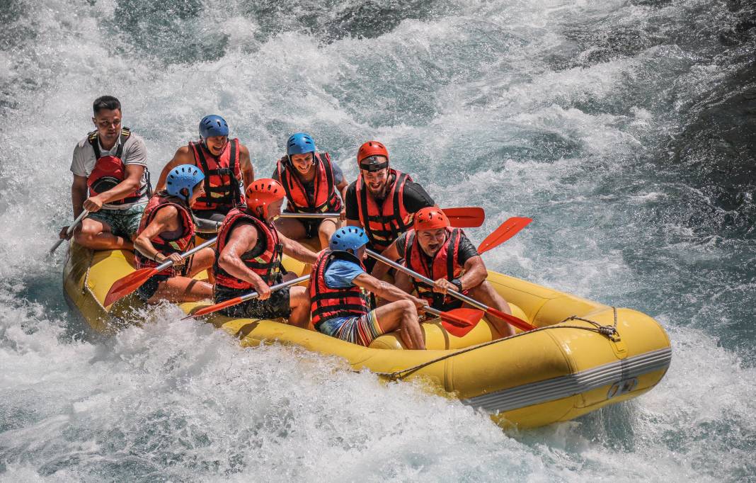 Köprülü Kanyon'da günde 3 bin botla rafting yapılıyor 4