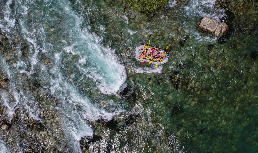 Köprülü Kanyon'da günde 3 bin botla rafting yapılıyor 2