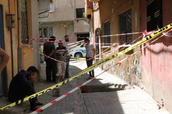 Mahallenin yolu çöktü, altından Roma tüneli çıktı 9