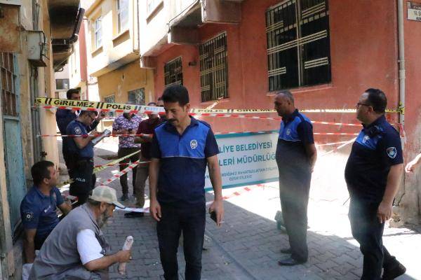 Mahallenin yolu çöktü, altından Roma tüneli çıktı 7