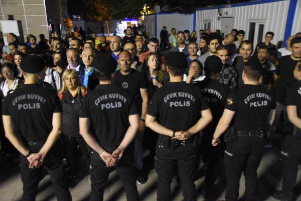Yüksek hızlı trende felaket filmi gibi tatbikat: Tünelde yangın senaryosu 7