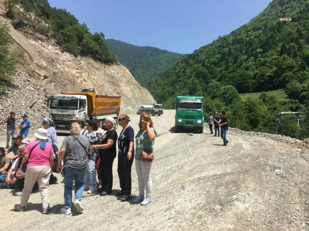 İkizdere'de Cengiz İnşaat'a karşı yine eylem: Bitsin bu katliam 3