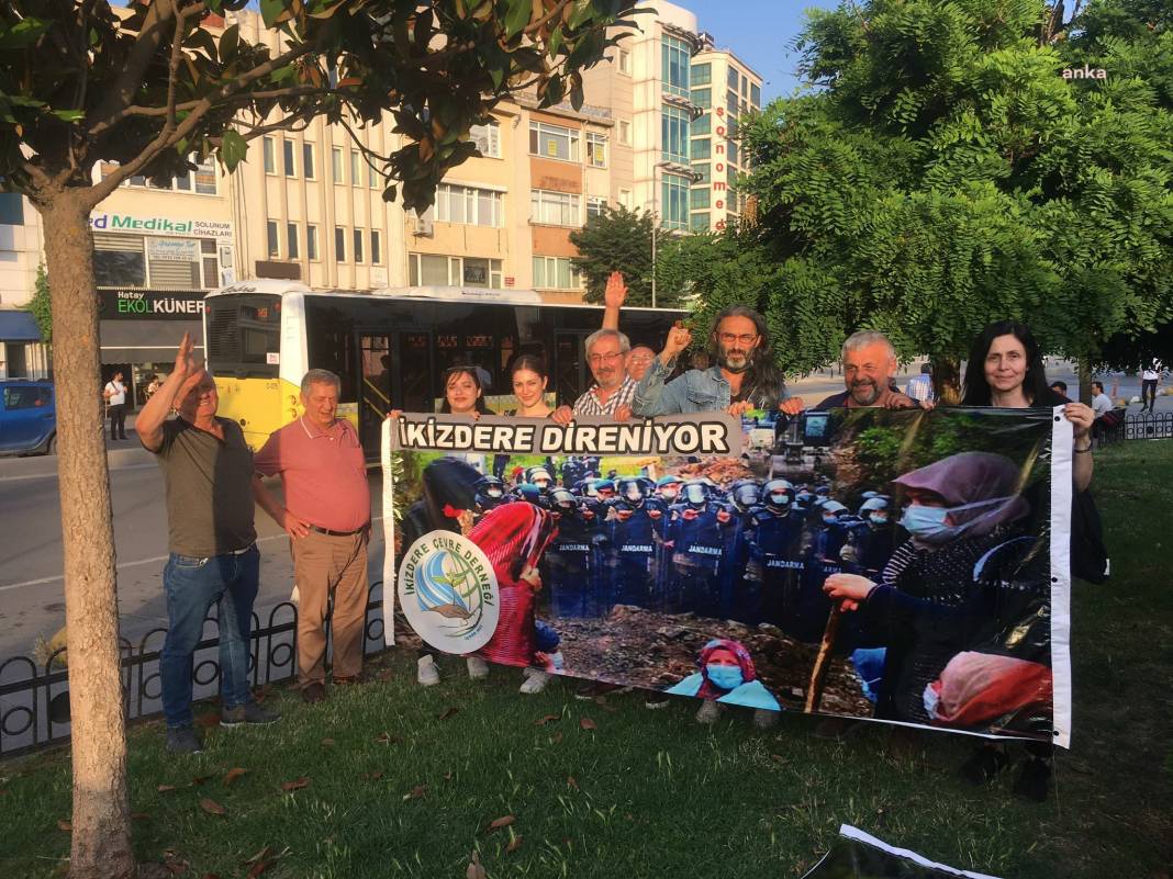 İkizdere'de Cengiz İnşaat'a karşı yine eylem: Bitsin bu katliam 1