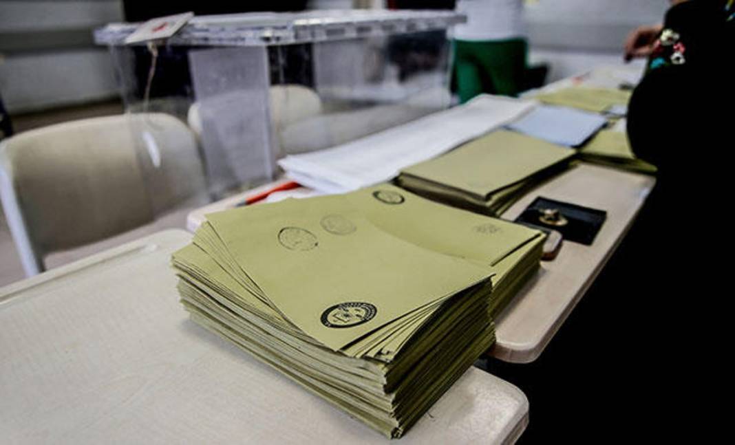 Araştırma: İlk kez oy kullanacak seçmenin yaklaşık üçte biri CHP’ye oy verecek 4