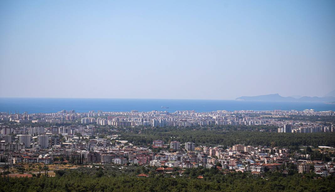 Antalya'da 'fön etkisi' ve kavurucu sıcaklık geliyor 3