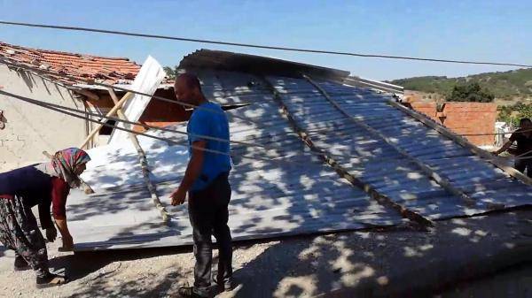 Uçan çatı yangın çıkardı 2