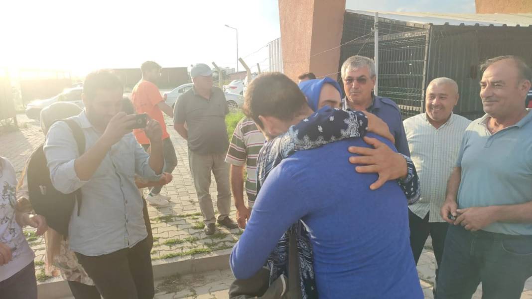 Tahliye edilen Kadir Şeker'den ilk görüntüler 3