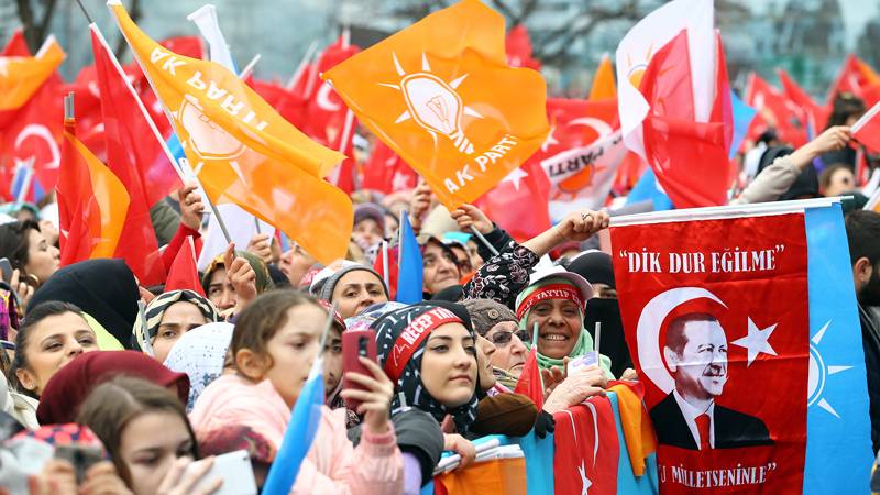 Optimar anketi: AKP 10 puan, Erdoğan 18.8 puan önde 2