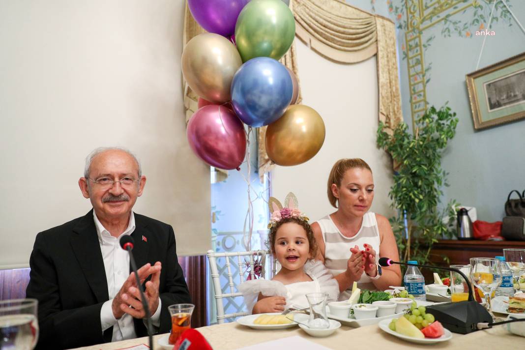 Kılıçdaroğlu, Gezi tutuklularının aileleriyle bir araya geldi 2