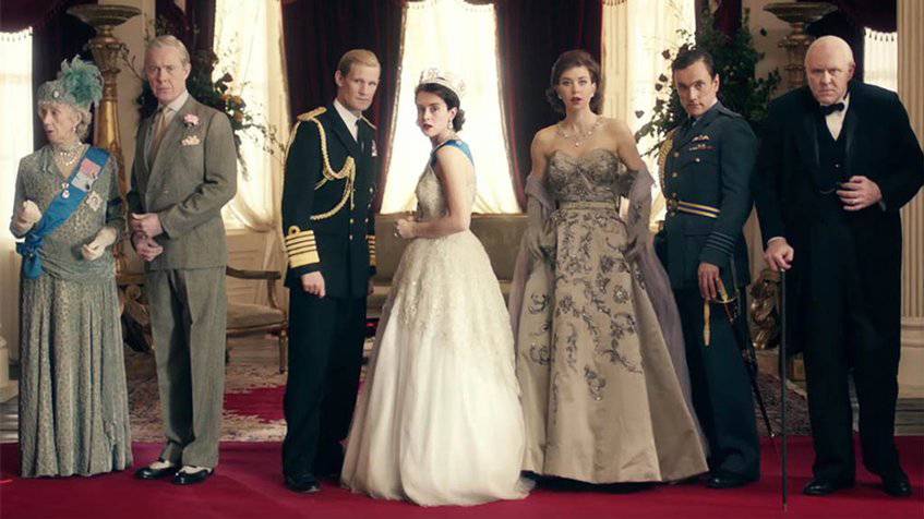Netflix yeni dizi ve filmleri açıkladı: The Crown, Emily in Paris, The Witcher... 7