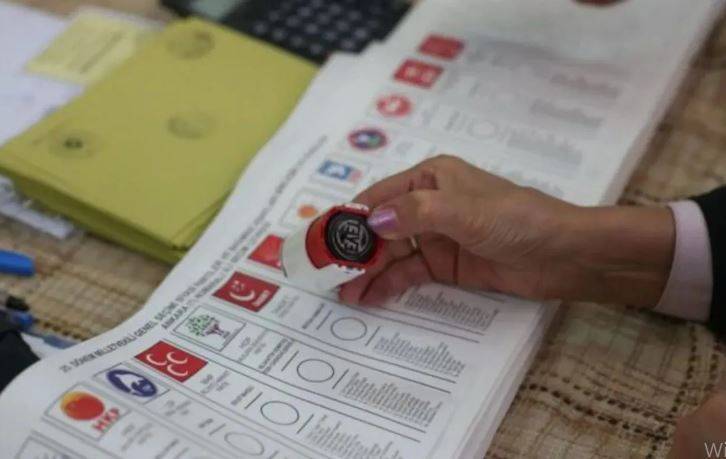 14 seçim anketinin ortalaması alındı: Millet İttifakı Cumhur'u kıl payı farkla geçiyor 1