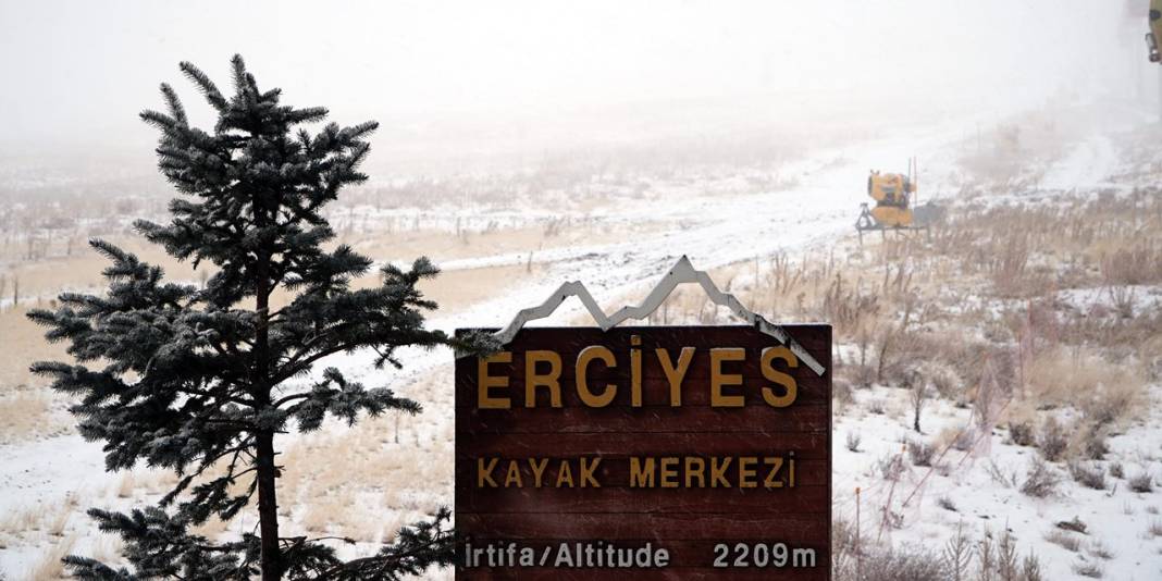 Erciyes'te kar kalınlığı 20 santimetreyi buldu 4