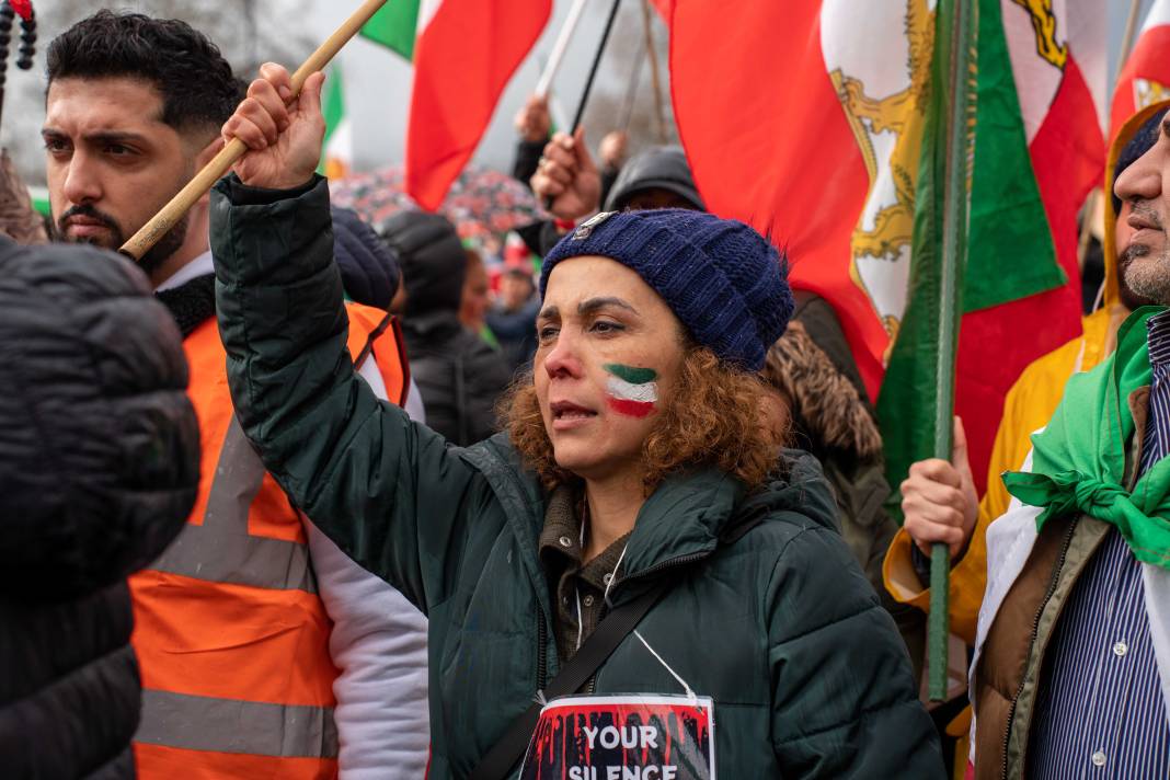 Habip Koçak'ın objektifinden Londra'daki İran protestosu 12