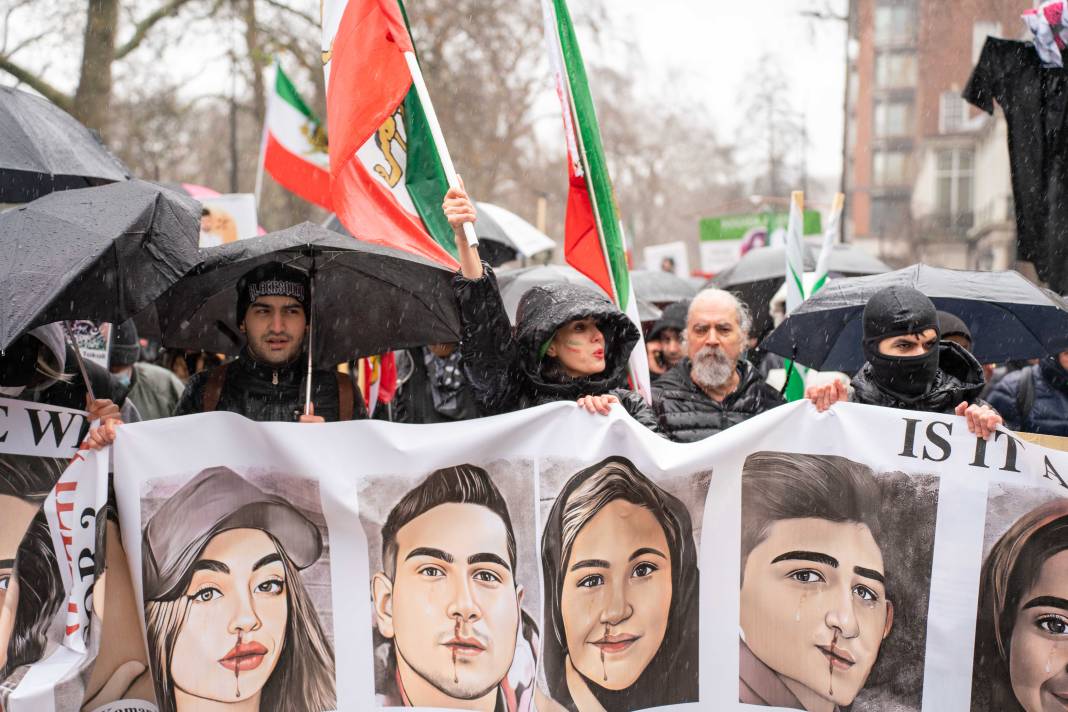 Habip Koçak'ın objektifinden Londra'daki İran protestosu 8