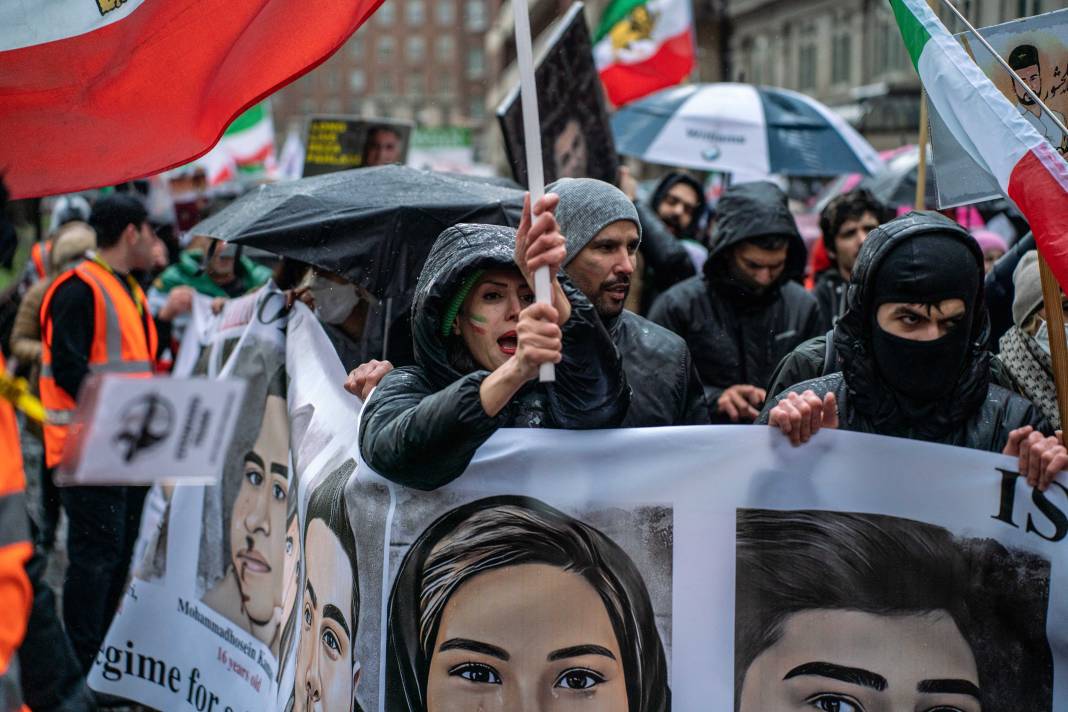 Habip Koçak'ın objektifinden Londra'daki İran protestosu 3