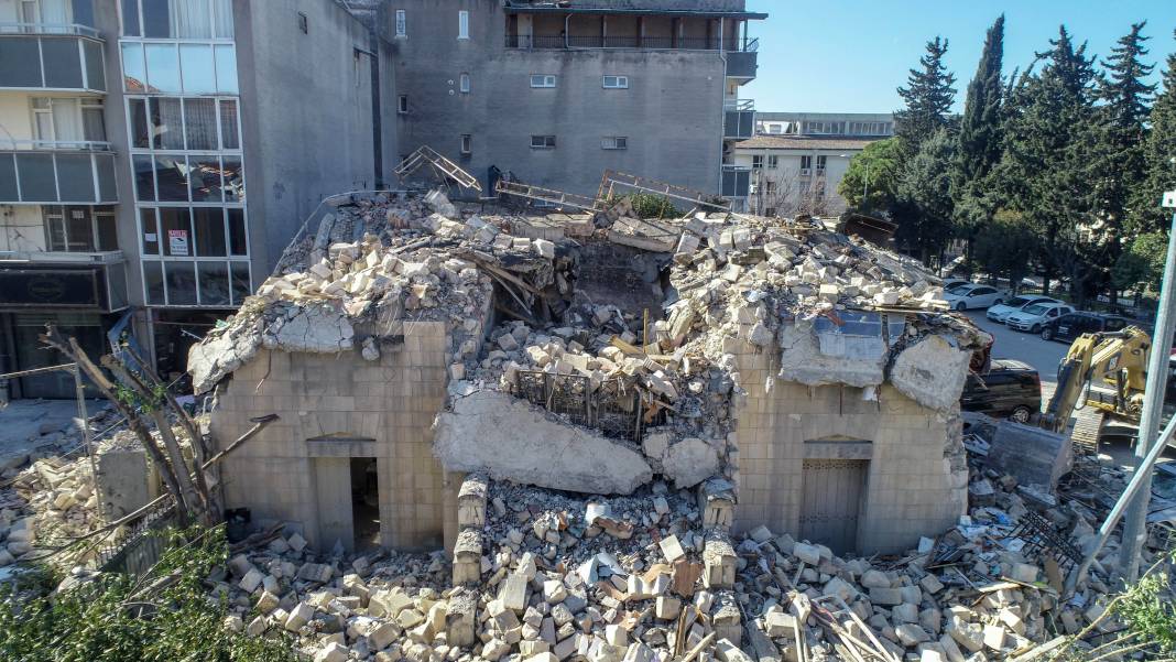 Antakya'daki tarihi kiliseler depremde yıkıldı 2