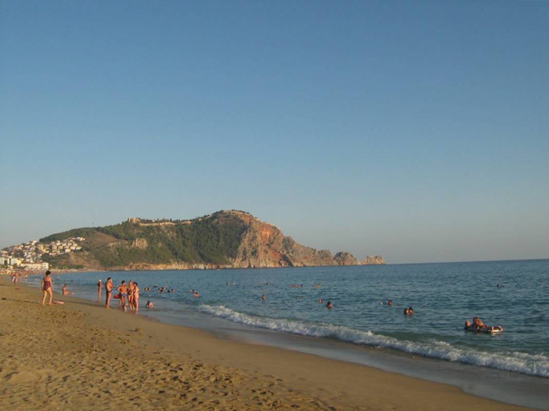 Avrupa'nın en iyi 25 plajının ikisi Türkiye'de 12