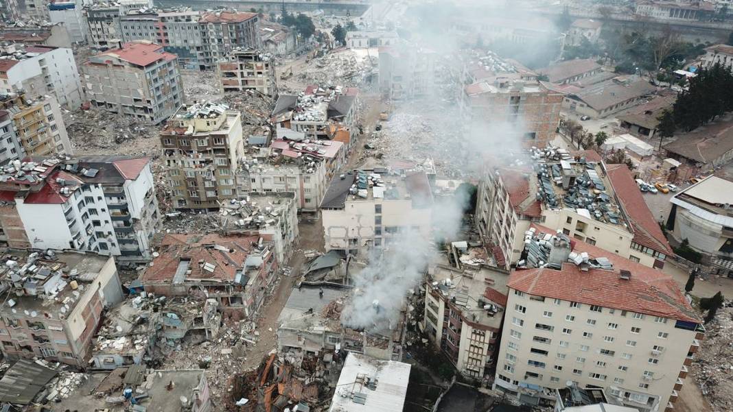 İki hafta arayla depremlerin vurduğu Hatay havadan fotoğraflandı 2