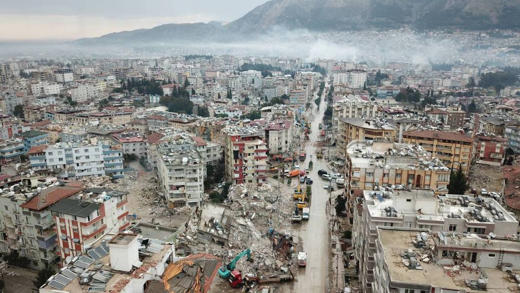 İki hafta arayla depremlerin vurduğu Hatay havadan fotoğraflandı 1