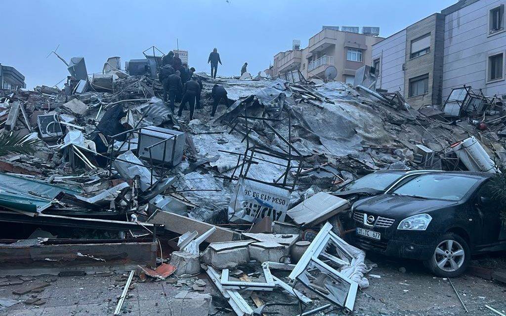İşte kare kare 10 kenti vuran deprem sonrası hasar 21