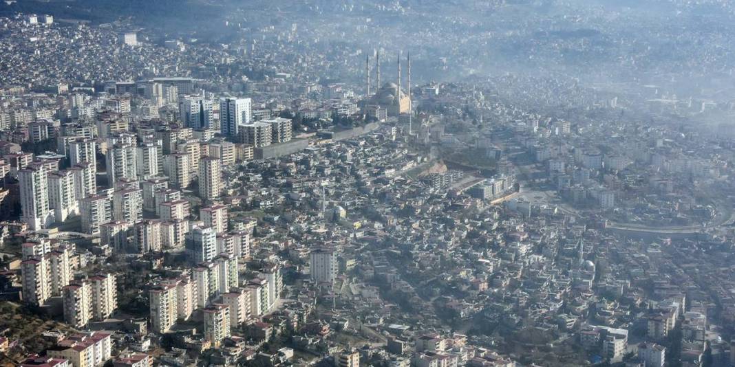 İşte yıkımın olduğu bölgeler: Kahramanmaraş havadan görüntülendi 4