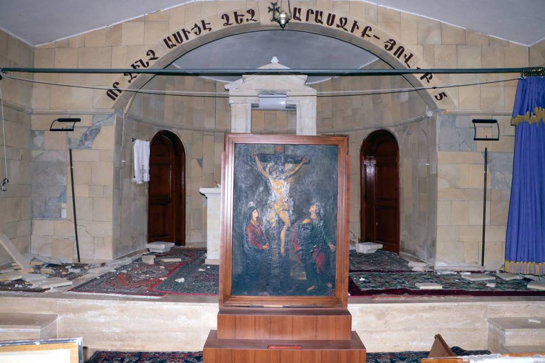 Deprem zarar verdi: Hatay'ın iki Ermeni kilisesinden biri ibadete kapatıldı 9
