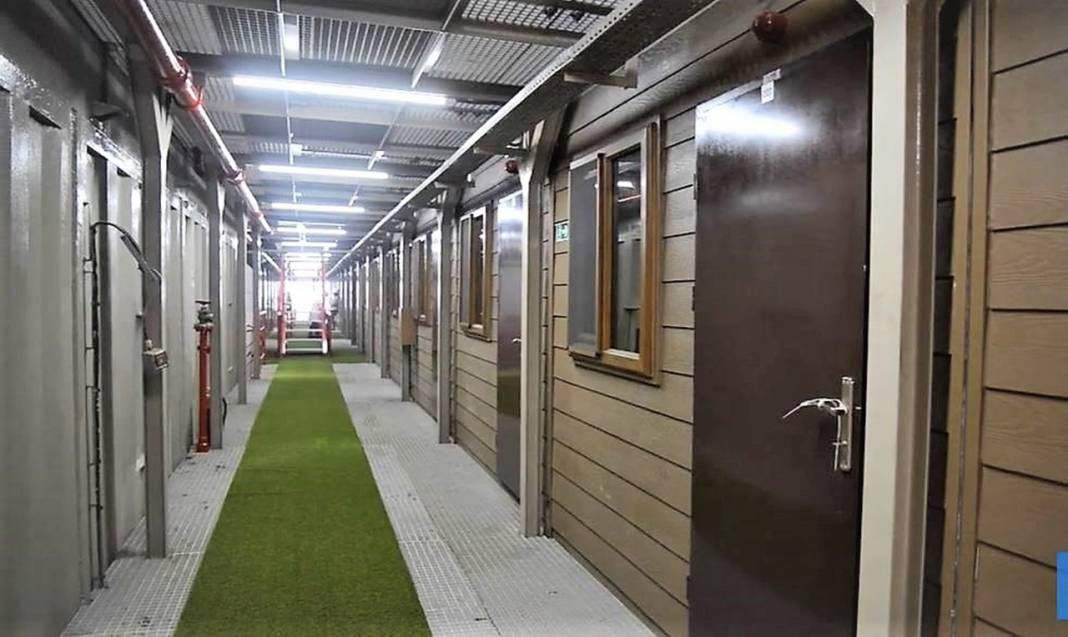 Hastane de var okul da: 3 bin kişilik iki 'yaşam gemisi' Hatay yolunda 2