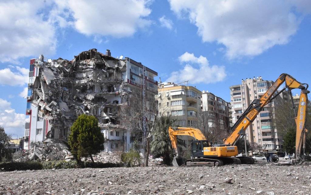 Uzmanlardan İzmir için depreme hazırlık uyarısı: '13 fay var, 6.5- 7 büyüklüğünde'...'Ege Denizi'ndeki gömülü faylara dikkat' 4