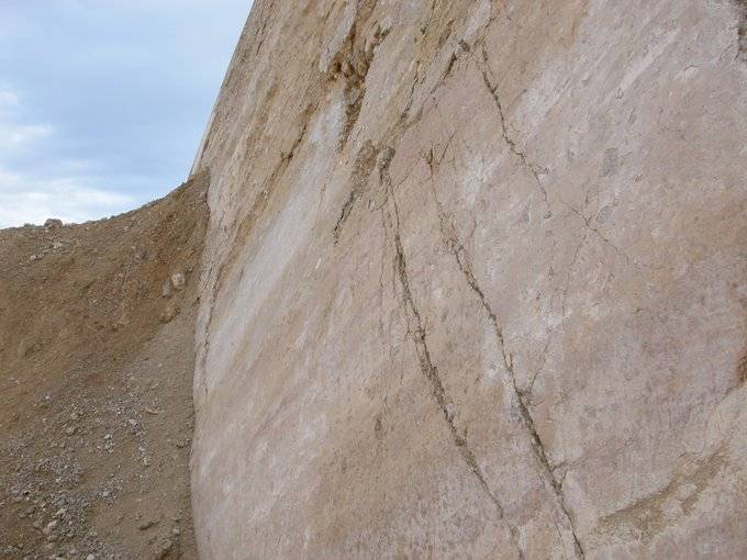 Prof. Dr. Okan Tüysüz çeşit çeşit fay örnekleri paylaştı: Fay nasıl bir şeydir diyenlere gelsin 8