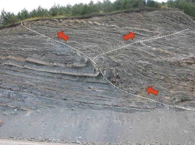 Prof. Dr. Okan Tüysüz çeşit çeşit fay örnekleri paylaştı: Fay nasıl bir şeydir diyenlere gelsin 12