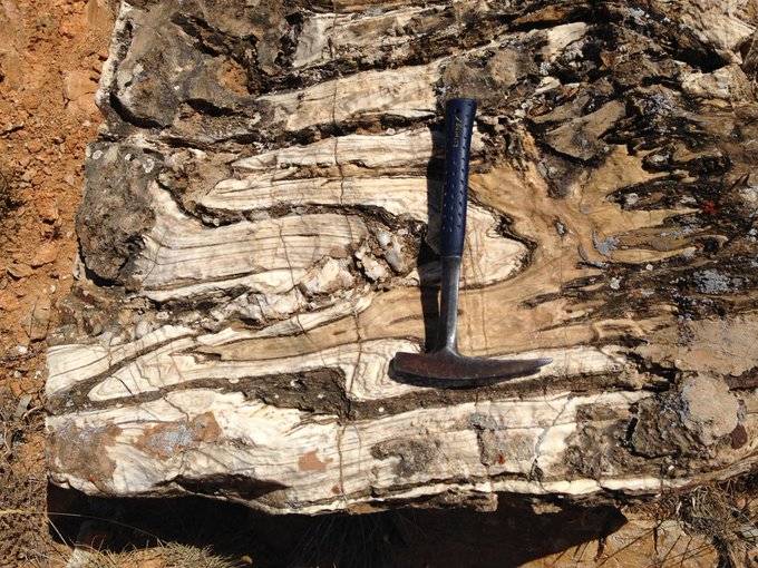 Prof. Dr. Okan Tüysüz çeşit çeşit fay örnekleri paylaştı: Fay nasıl bir şeydir diyenlere gelsin 14