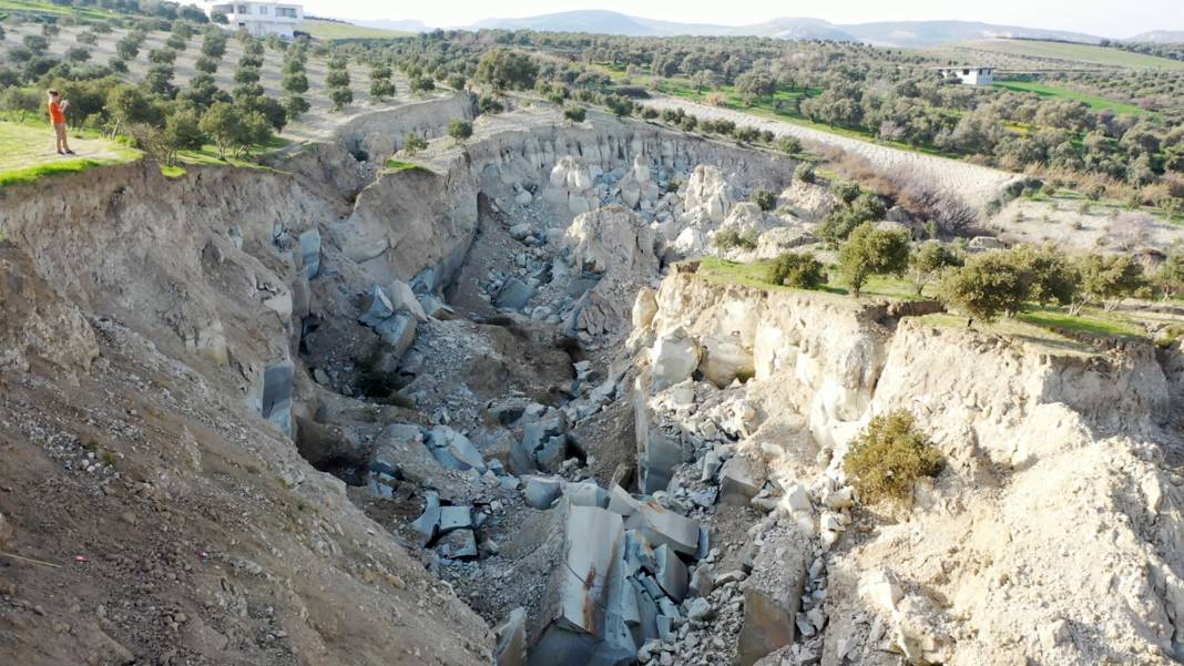 Dron görüntüleri, felaketin boyutunu gözler önüne serdi 4