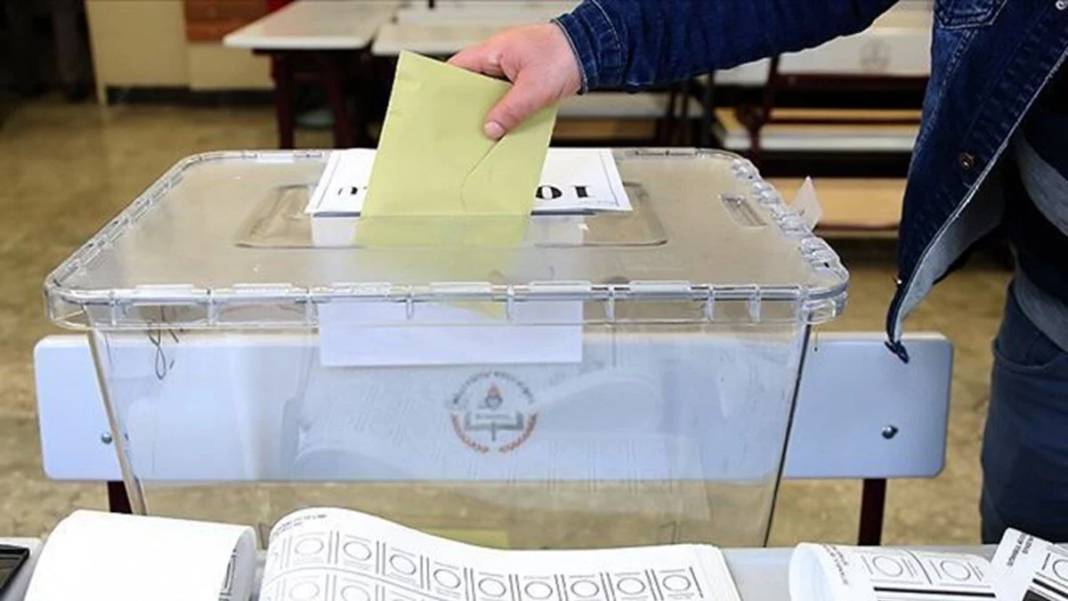 Son 53 günde partilerin oy oranları belli oldu... 3 partinin oyları arttı, MHP yine baraj altında 2
