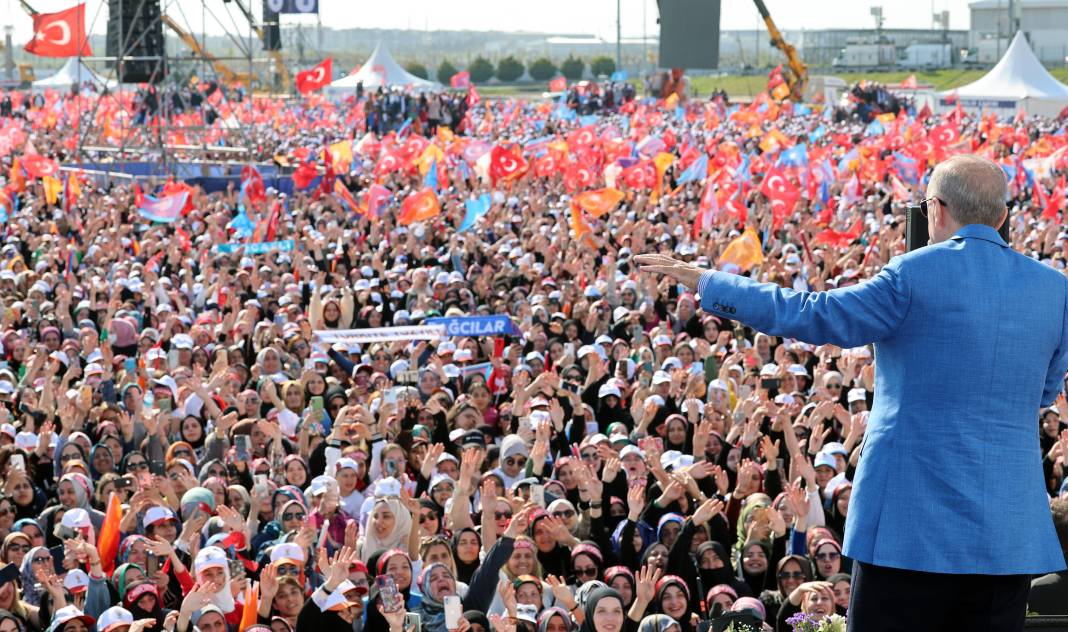Teyit.org: Erdoğan’ın mitingine 1,7 milyon kişinin katıldığı iddiası 'hatalı', en fazla 865 bin kişi 2