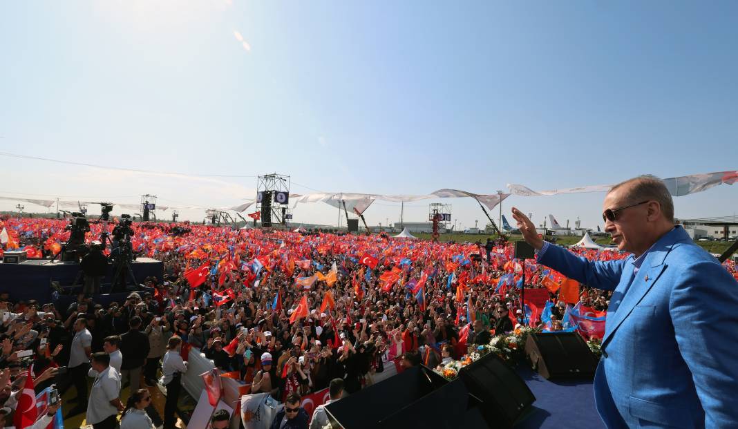Teyit.org: Erdoğan’ın mitingine 1,7 milyon kişinin katıldığı iddiası 'hatalı', en fazla 865 bin kişi 3