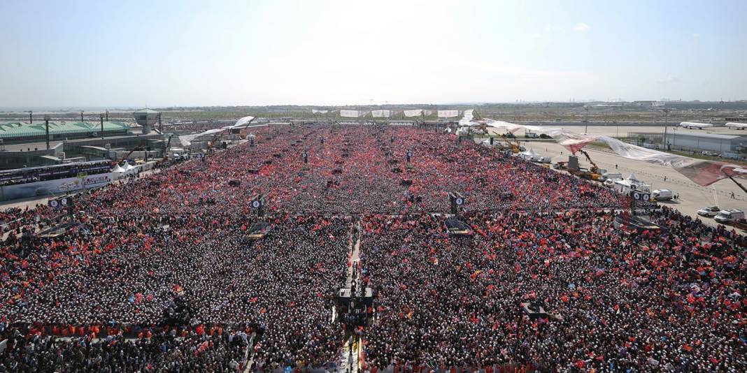 Teyit.org: Erdoğan’ın mitingine 1,7 milyon kişinin katıldığı iddiası 'hatalı', en fazla 865 bin kişi 7