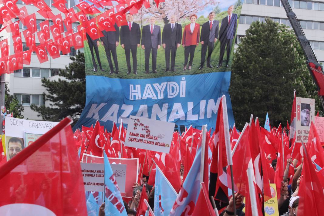 Fotoğraflarla Kemal Kılıçdaroğlu'nun Ankara mitingi: 'Bir Kemal kurdu, bir Kemal gönderecek' 24
