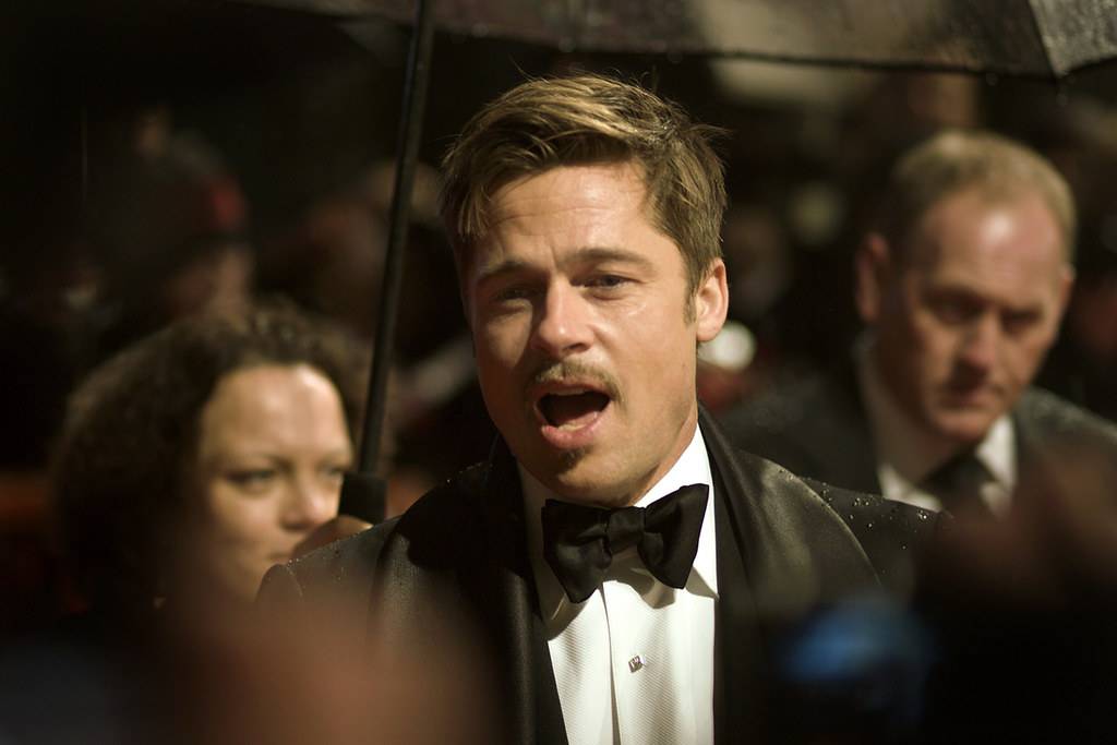 Brad Pitt'den greve destek: Formula 1 filminin çekimlerini durdurdu 4