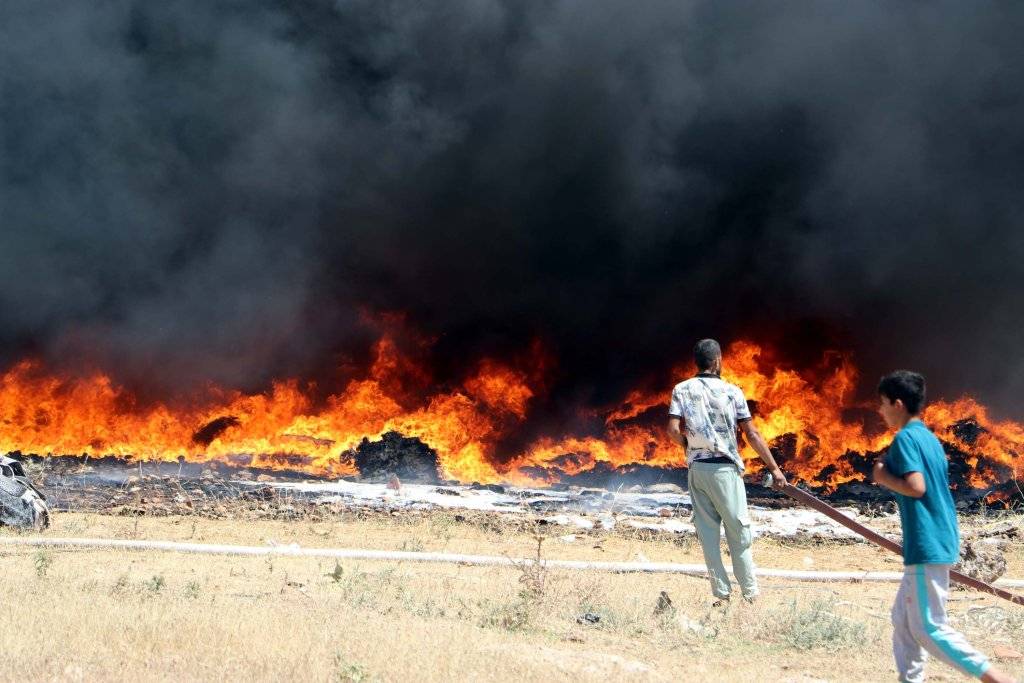 Gaziantep'te otluk yangını; bazı evler tahliye edildi 5