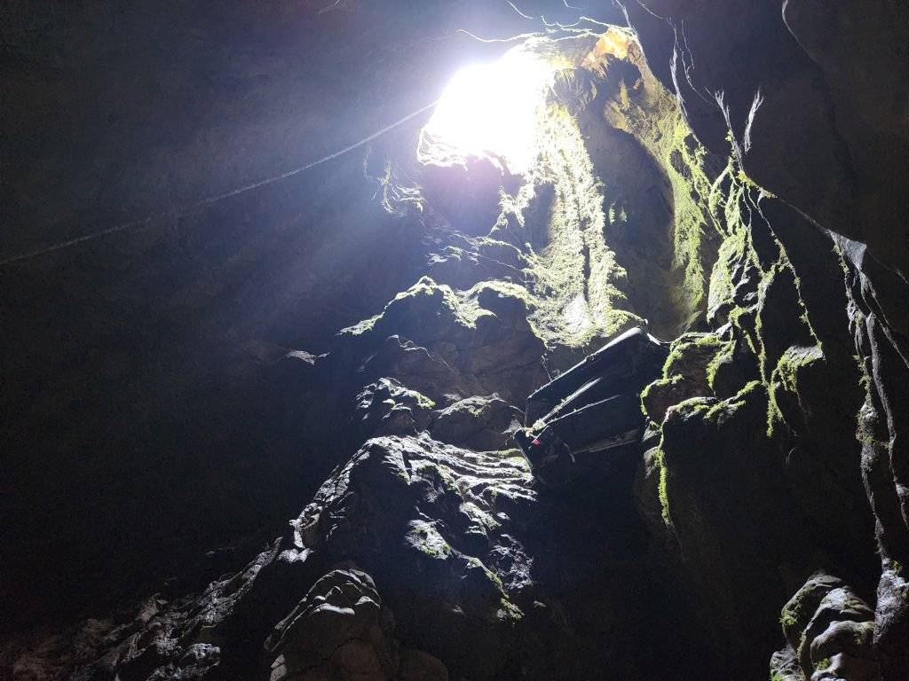 50 metre derinlikli mağarada bulunan Murat 124, Konya plakalı çıktı 6