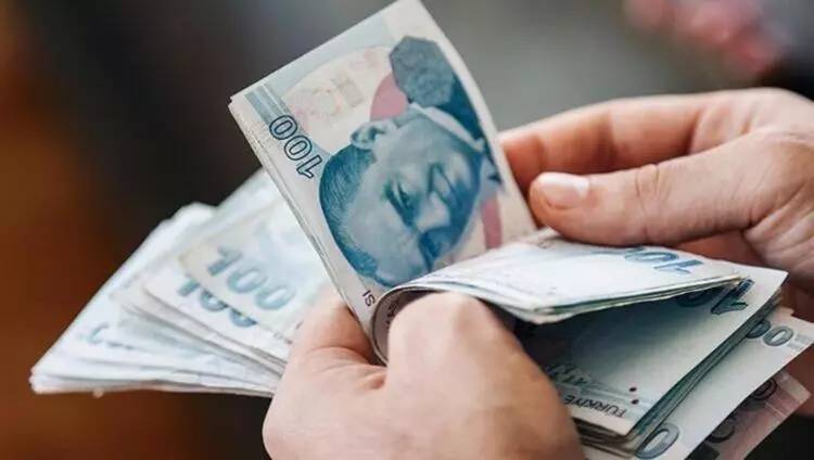 Memur ve emekli milyonlara ek ödeme mi geliyor... Hesaplara yatacağı tarih verildi 18