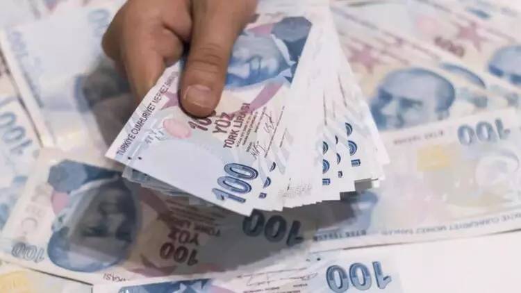 Memur ve emekli milyonlara ek ödeme mi geliyor... Hesaplara yatacağı tarih verildi 14