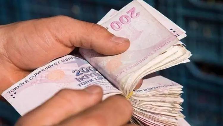 Memur ve emekli milyonlara ek ödeme mi geliyor... Hesaplara yatacağı tarih verildi 21