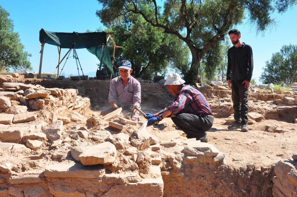 Yer Manisa: Fay hattı 50 metre yer altında ve Sardes kentinin tam merkezinden geçiyor 6